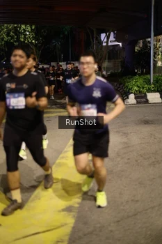Runner Photo 4273947