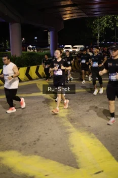 Runner Photo 4273967