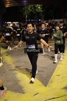 Runner Photo 4273980