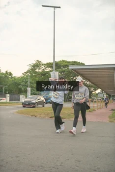 Runner Photo 4274039