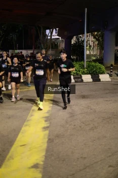 Runner Photo 4274053