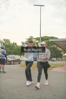 Runner Photo 4274060
