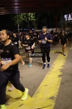 Runner Photo 4274095