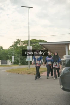 Runner Photo 4274114