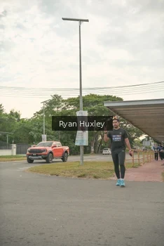 Runner Photo 4274121