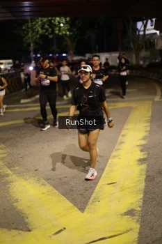 Runner Photo 4274134