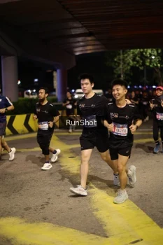Runner Photo 4274223