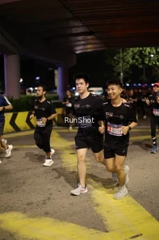 Runner Photo 4274230