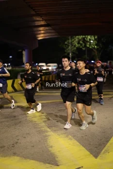 Runner Photo 4274231