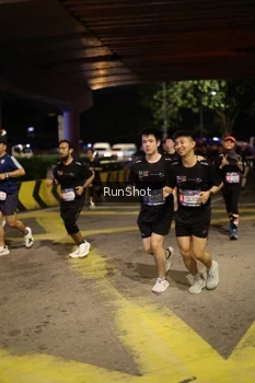 Runner Photo 4274241