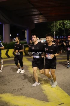 Runner Photo 4274243