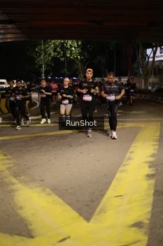Runner Photo 4274246
