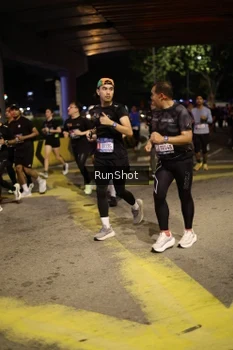 Runner Photo 4274259