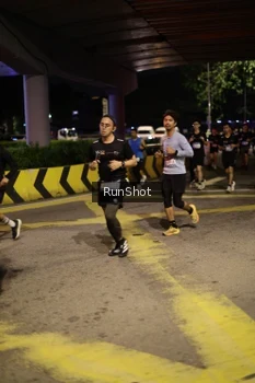 Runner Photo 4274265