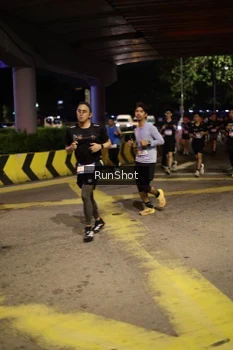 Runner Photo 4274268