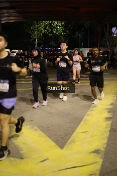 Runner Photo 4274282