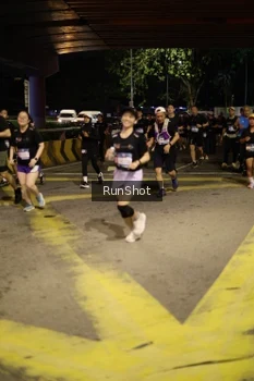 Runner Photo 4274300