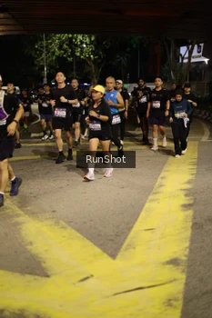 Runner Photo 4274314