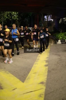 Runner Photo 4274319