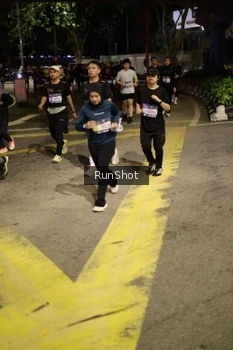Runner Photo 4274323
