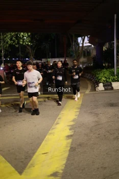 Runner Photo 4274341