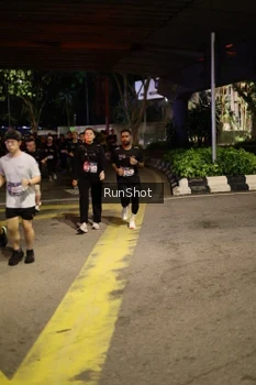 Runner Photo 4274347