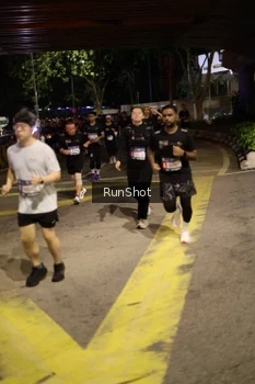 Runner Photo 4274353