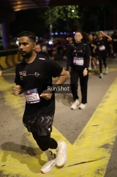 Runner Photo 4274357