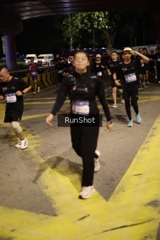 Runner Photo 4274365