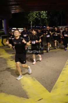 Runner Photo 4274378