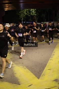 Runner Photo 4274379