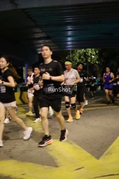 Runner Photo 4274397