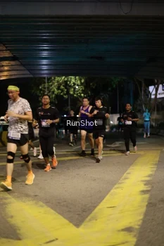 Runner Photo 4274399