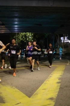 Runner Photo 4274405
