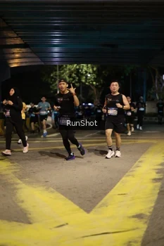 Runner Photo 4274448