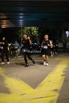 Runner Photo 4274452