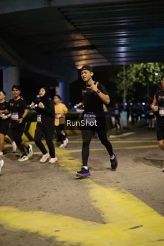 Runner Photo 4274456