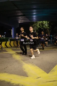 Runner Photo 4274466