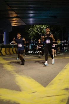 Runner Photo 4274471