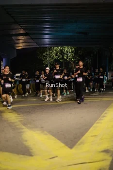 Runner Photo 4274503