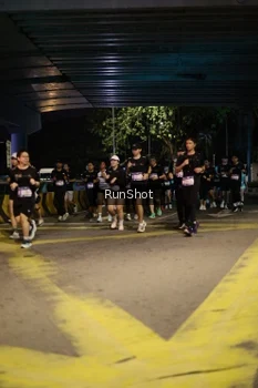 Runner Photo 4274505