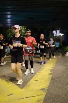 Runner Photo 4274542