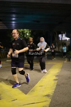 Runner Photo 4274558