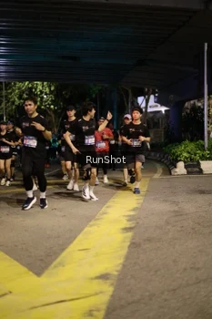 Runner Photo 4274560