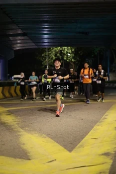Runner Photo 4274570