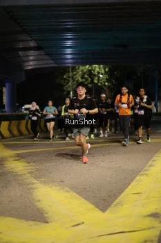Runner Photo 4274572
