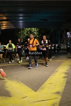 Runner Photo 4274579