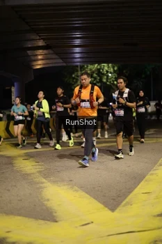 Runner Photo 4274583
