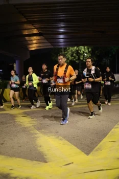 Runner Photo 4274602