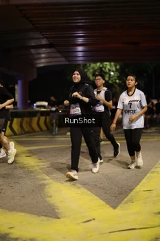 Runner Photo 4274605
